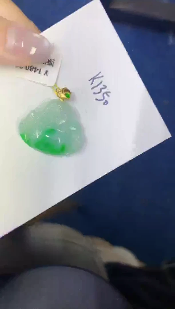 颈饰未镶嵌翡翠缅甸天然翡翠A货