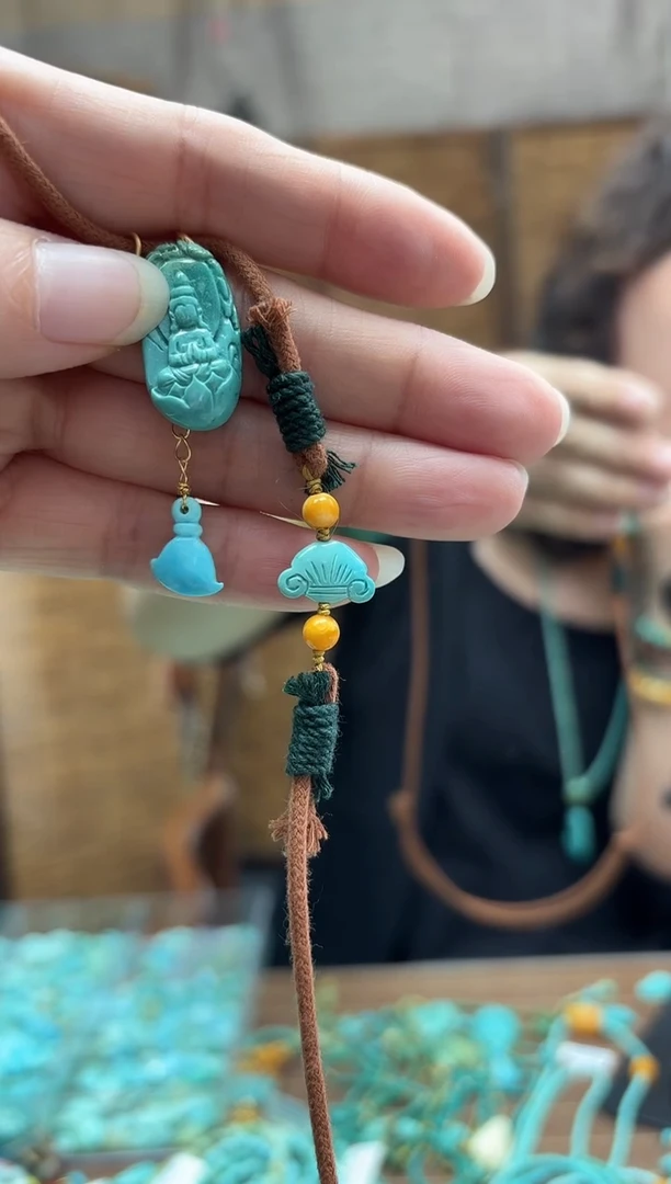 未镶嵌绿松石颈饰项链