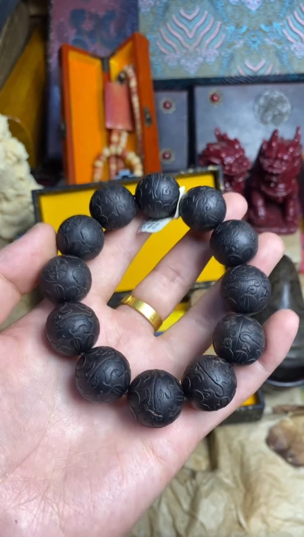 沉香碎屑沉香主播推荐主播推荐