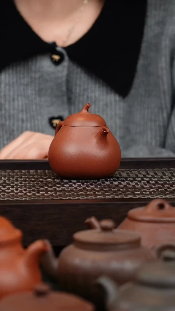 【闪购商品】紫砂茶壶微瑕红皮龙茄瓜