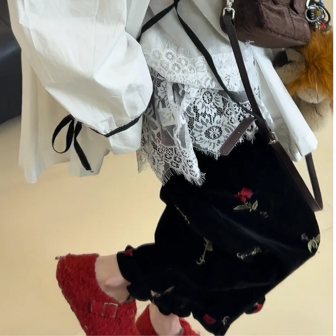 李豆儿 欧货潮阔腿 复古刺绣丝绒直筒裤子