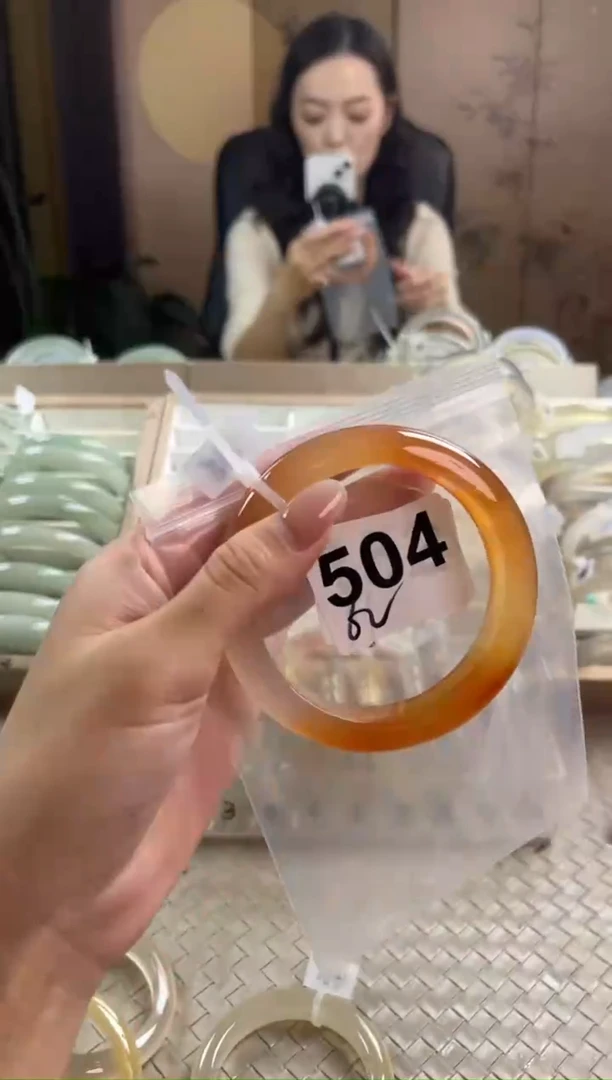 手镯玛瑙/玉髓未镶嵌苗*吖504
