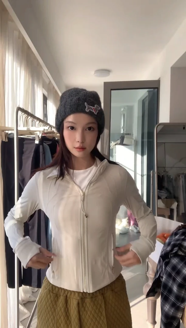 短款六码金拉链浅色