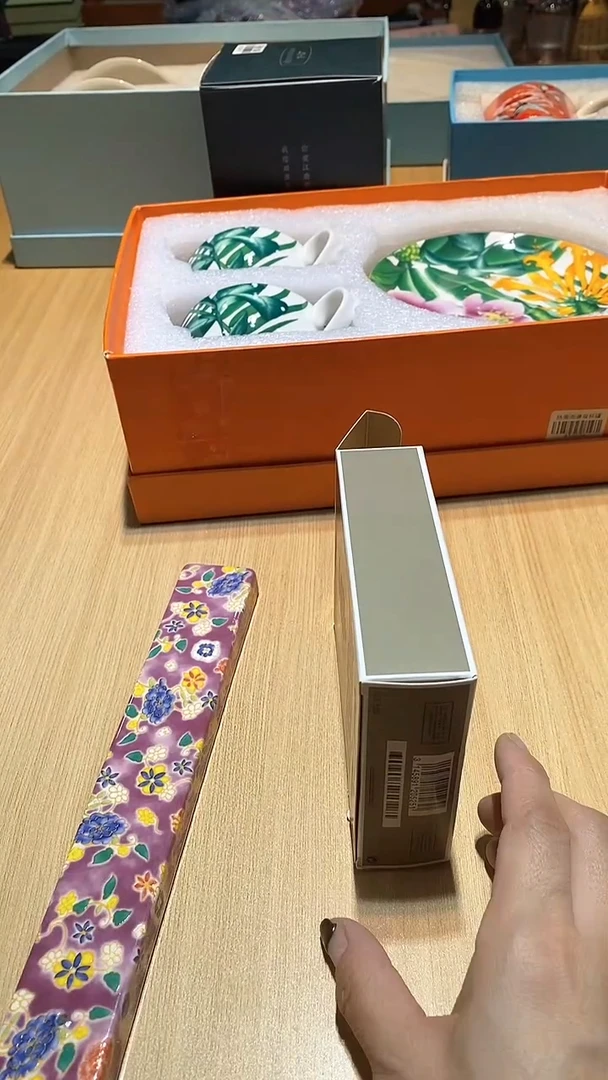 【闪购商品】瓷片锅碗瓢盆一件不剩 加波里尔