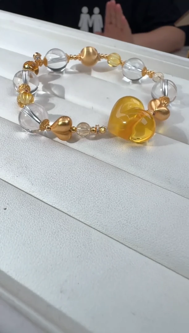 水晶手链银S925镶嵌琥珀屁桃白水设计款发货多样性发其一