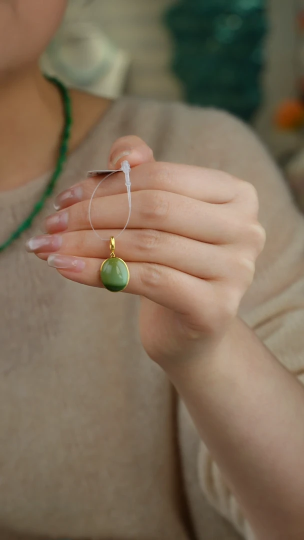 【闪购商品】绿松石吊坠(不含链)18K金镶嵌1