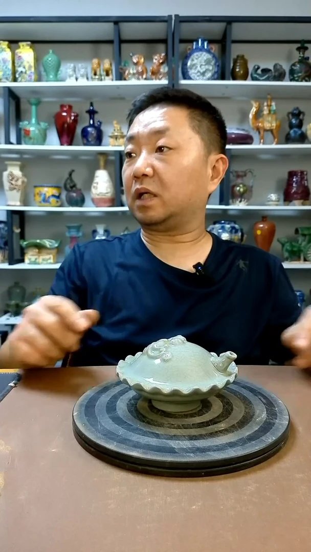 经典精美复古风格瓷器