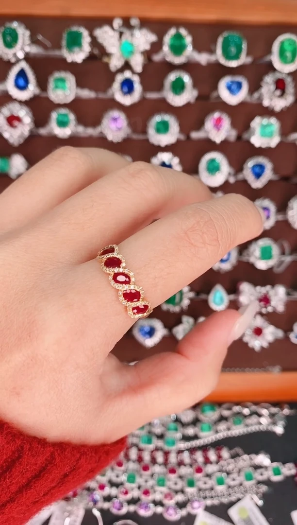 【闪购商品】红宝石18K金戒指18K金镶嵌.