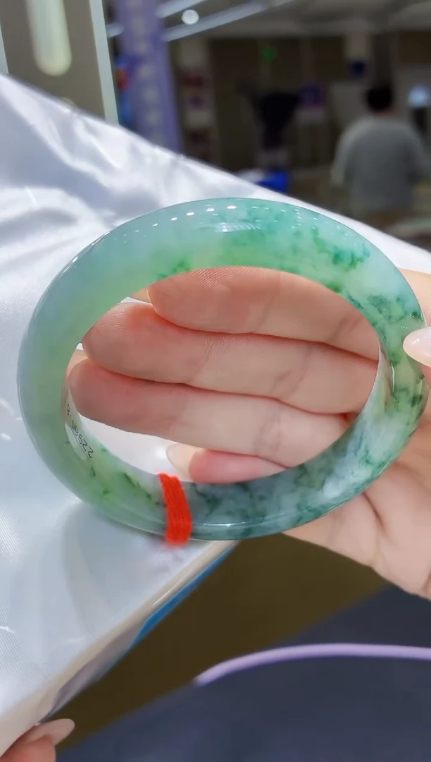 未镶嵌手镯翡翠翡翠手镯58