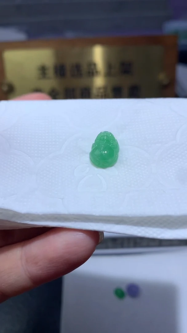 未镶嵌定制翡翠毛货