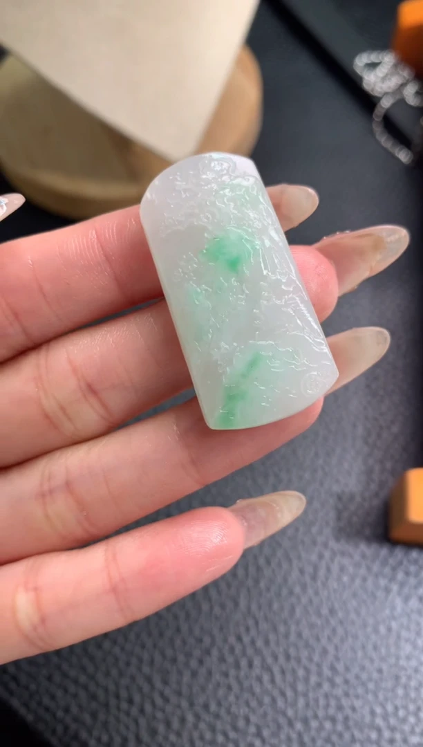 【闪购商品】定制翡翠未镶嵌山水