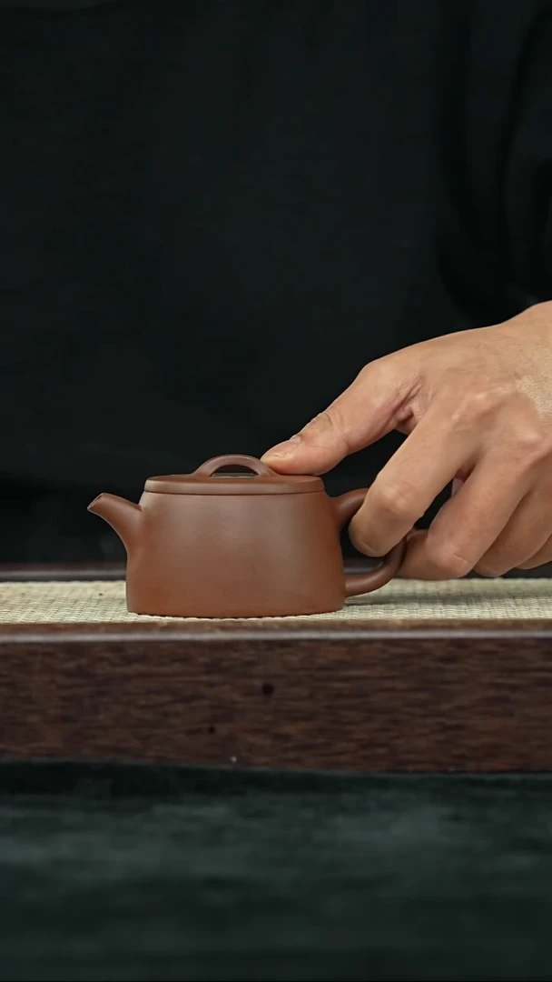 【闪购商品】紫砂茶壶@@Bh4165金秀芳汉瓦