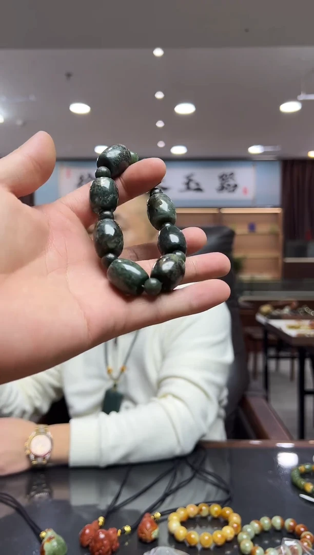 未镶嵌手链岫岩河磨玉（透闪石质玉）桶珠-多样性发货其中发一