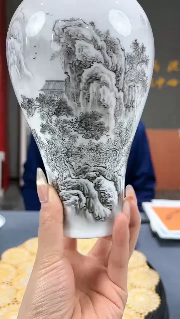 【闪购商品】官窑瓷画院645官窑瓷画院墨彩山水赏瓶