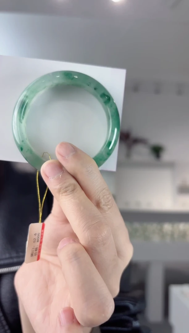 未镶嵌手镯石英质玉108