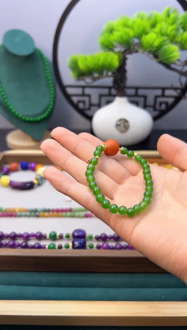 【闪购商品】和田玉手链14K金镶嵌S435