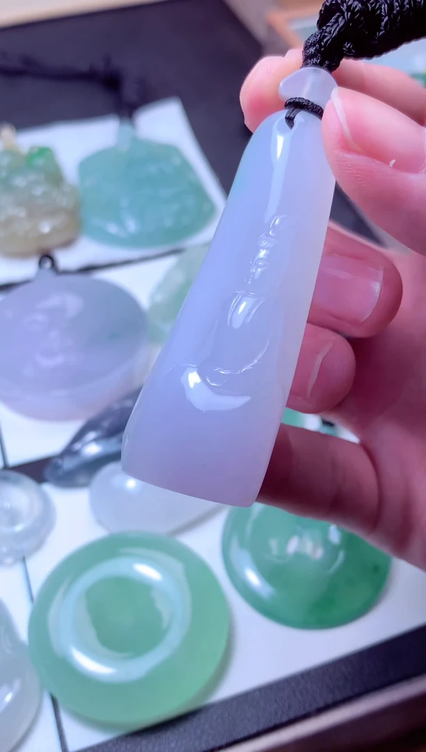 颈饰未镶嵌翡翠天然A货翡翠
