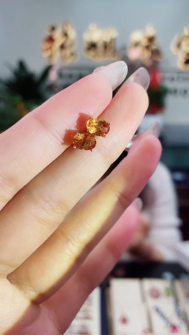 【闪购商品】水晶耳饰银S925镶嵌无证书