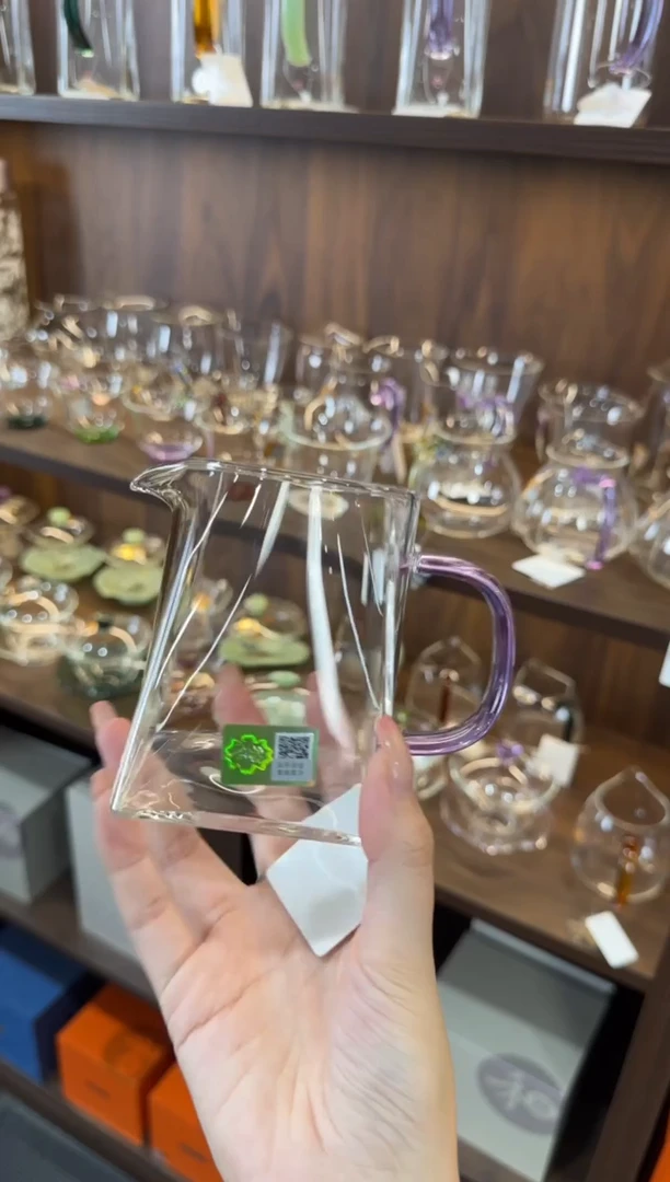 天圆地方 瀚然浅紫色