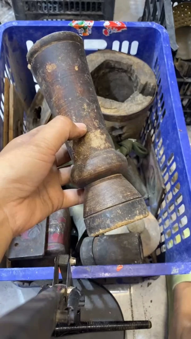 行*所拍商品均为残品，付款表示默认，不退不换，看好下单，