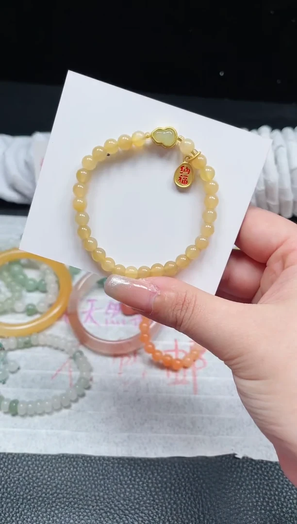 【闪购商品】石英质玉手链未镶嵌冰皇卡6