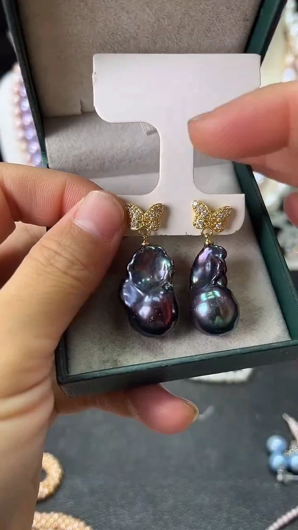 颈饰未镶嵌淡水珍珠多人