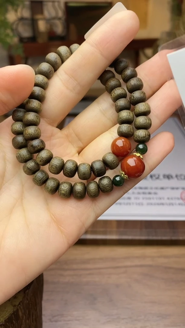 沉香手串富森红土6*8玉化沉水＋配饰双圈设计