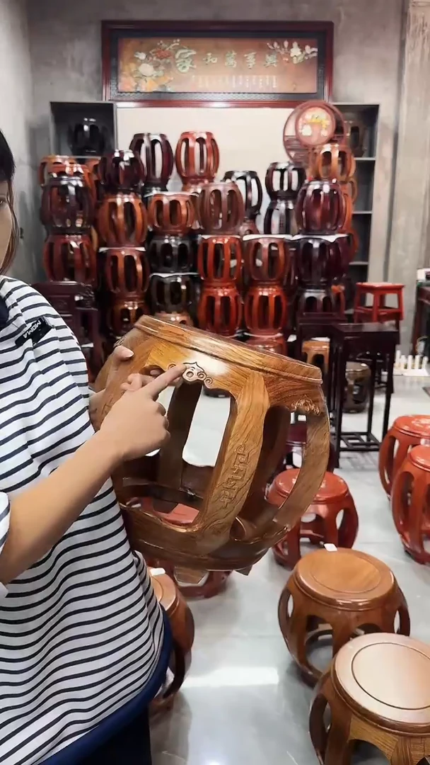 【闪购商品】花梨木类家具花梨木原木色雕花小号鼓凳一对