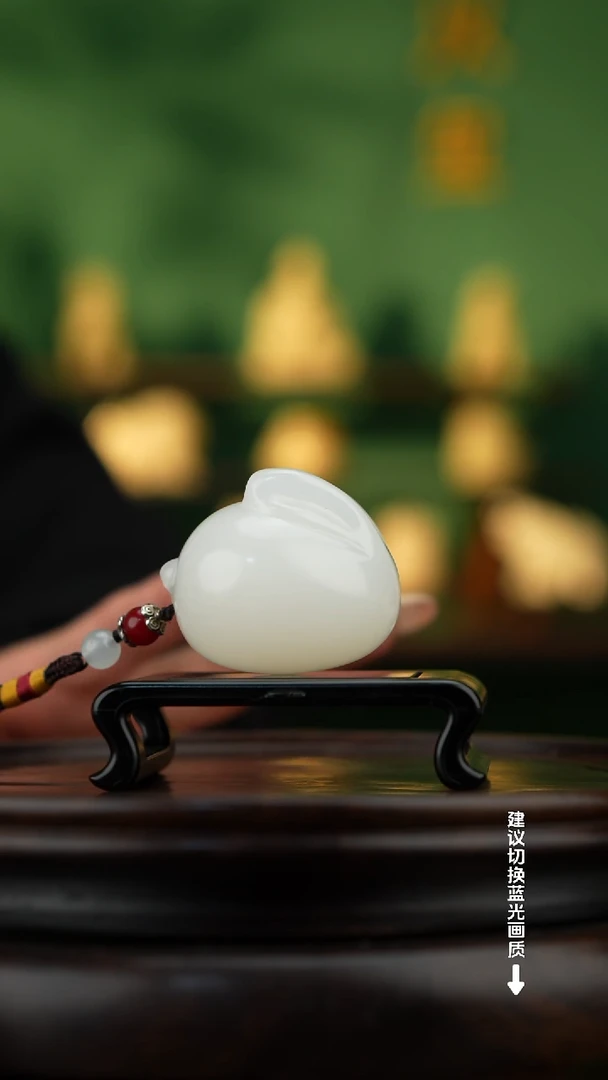 玉【前兔似锦】天然玉石手把件