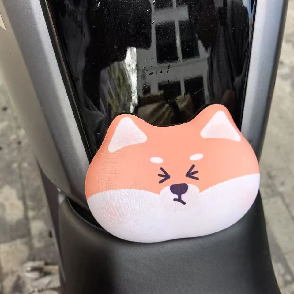 摩托车油箱裆部护蛋神器摩托车保护垫仿赛防撞护具护蛋缓冲垫硅胶