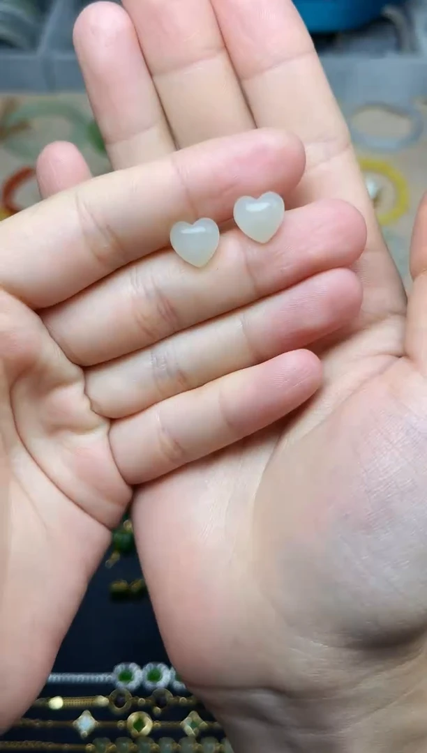 和田玉银S925镶嵌耳饰爱心耳钉06