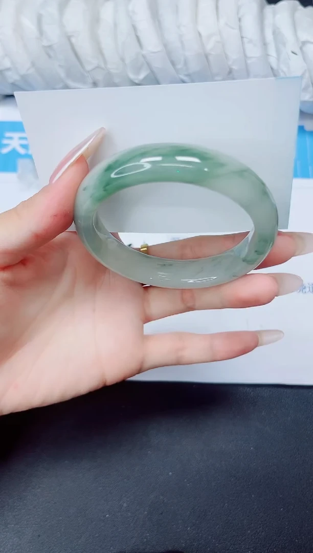 石英质玉手镯未镶嵌436/53.5