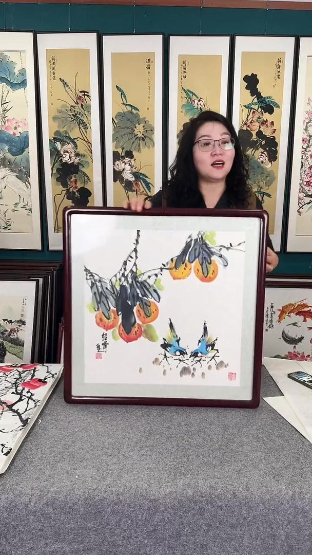 国画63*63桃子实木装裱