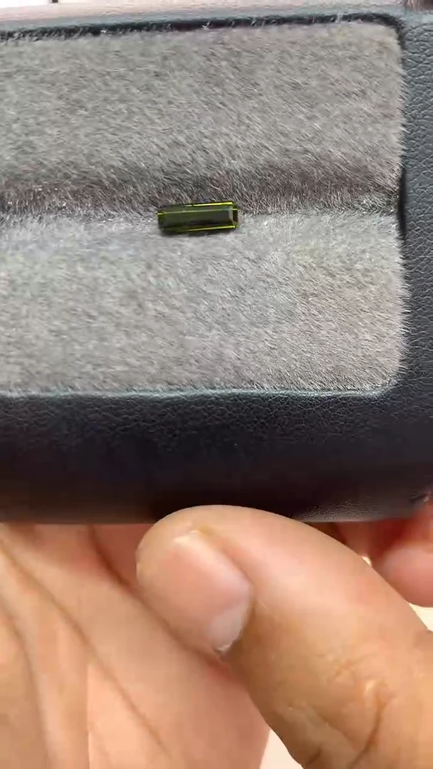 裸石未镶嵌碧玺0.54克拉