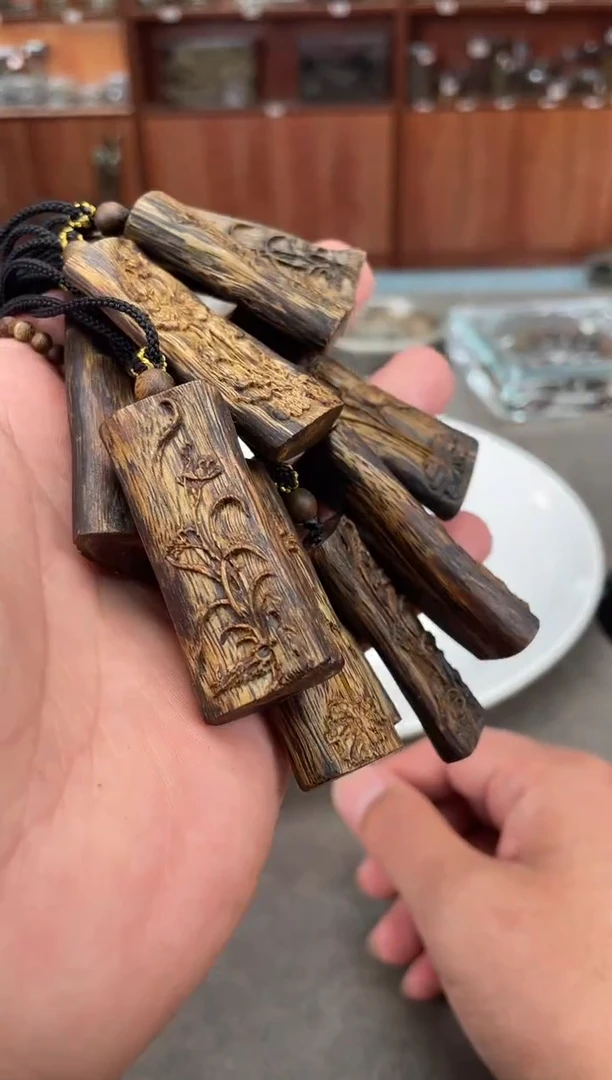 【闪购商品】沉香摆件5号奇楠 块料多样性发一个