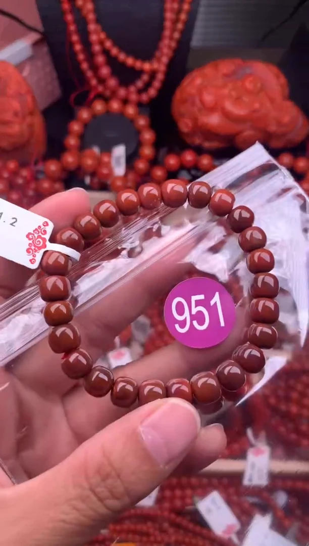 【闪购商品】南红玛瑙珠宝奇石未镶嵌951-8