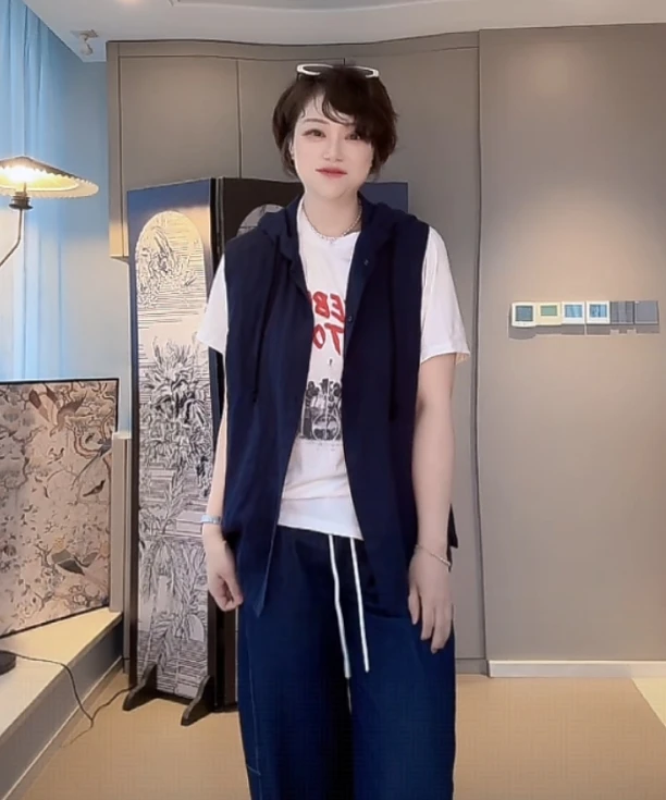 【U.M】海岸线连帽马甲双纱棉抽绳无袖马甲