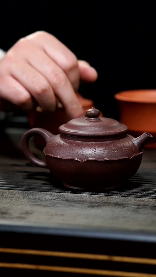 【闪购商品】紫砂茶壶全手白yu底槽清刻字无尘200cc