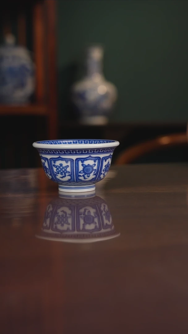 晓月柴窑 八宝压手杯