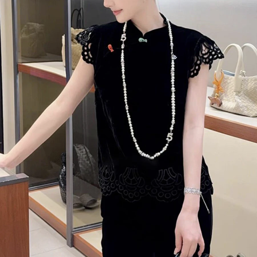 《董家推荐》中式风立领盘扣镂空真丝丝绒气质显瘦衬衫