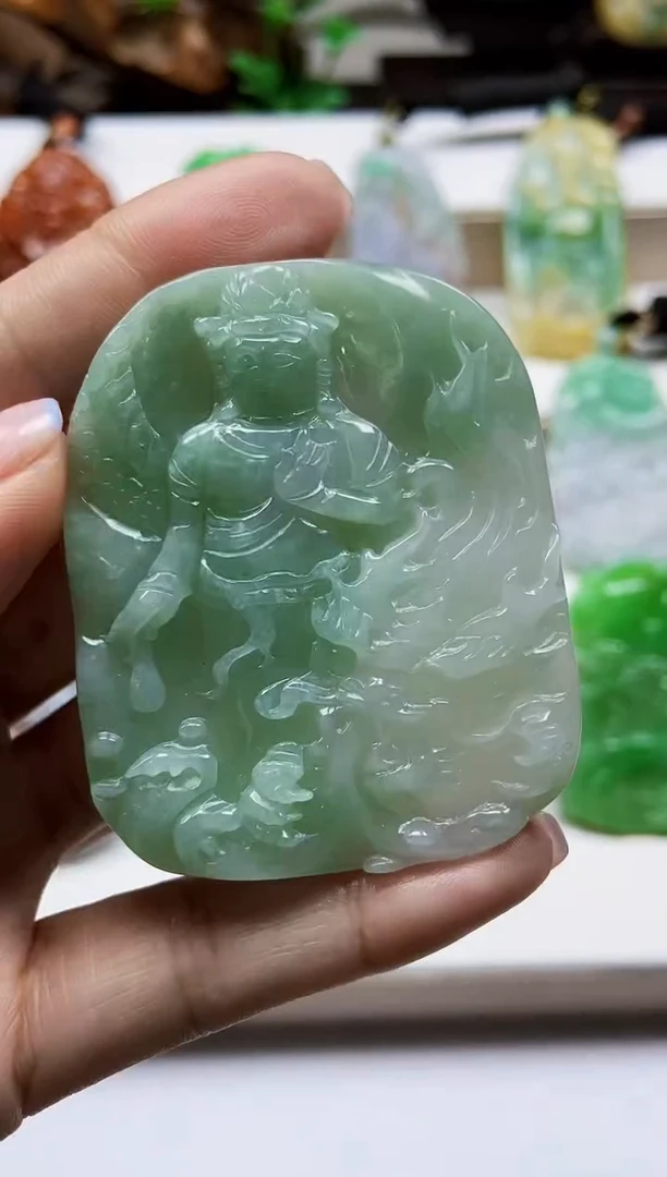 颈饰未镶嵌翡翠翡翠A货