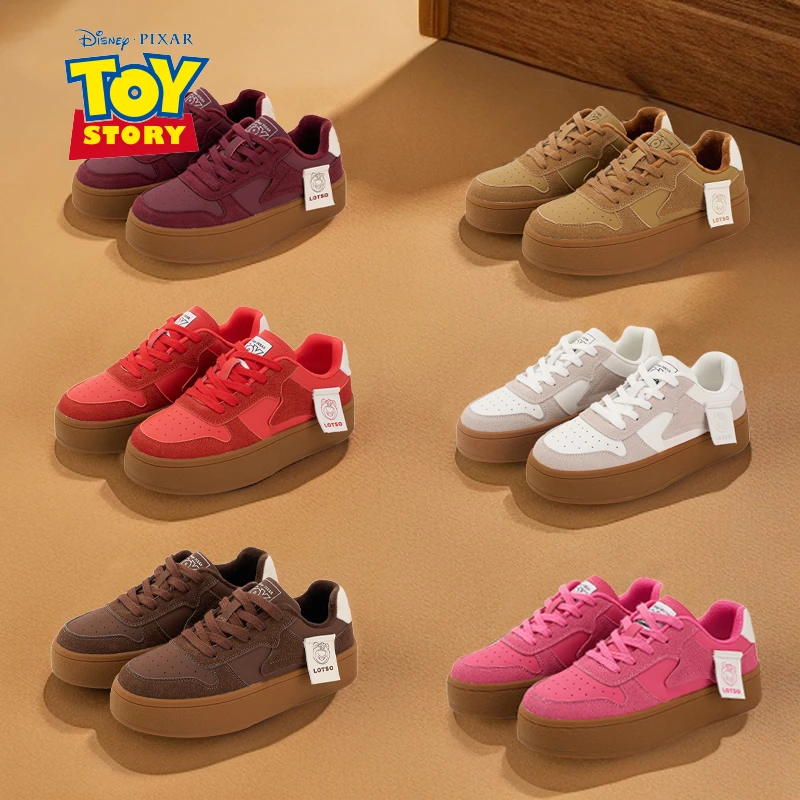 Disney/迪士尼草莓熊女大百搭复古2025新款学生透气潮琥珀流光