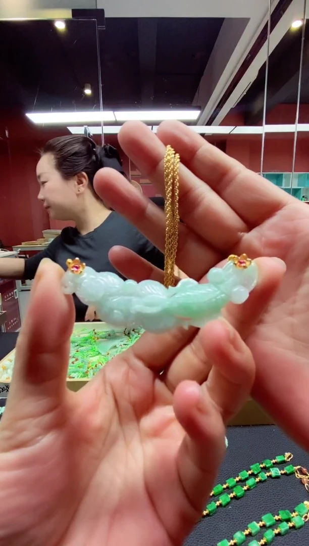 颈饰未镶嵌翡翠翡翠吊坠