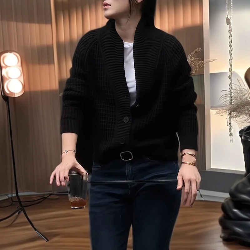 秋冬季慵懒高级感黑色毛衣开衫女装巨好看宽松显瘦减龄气质针织衫