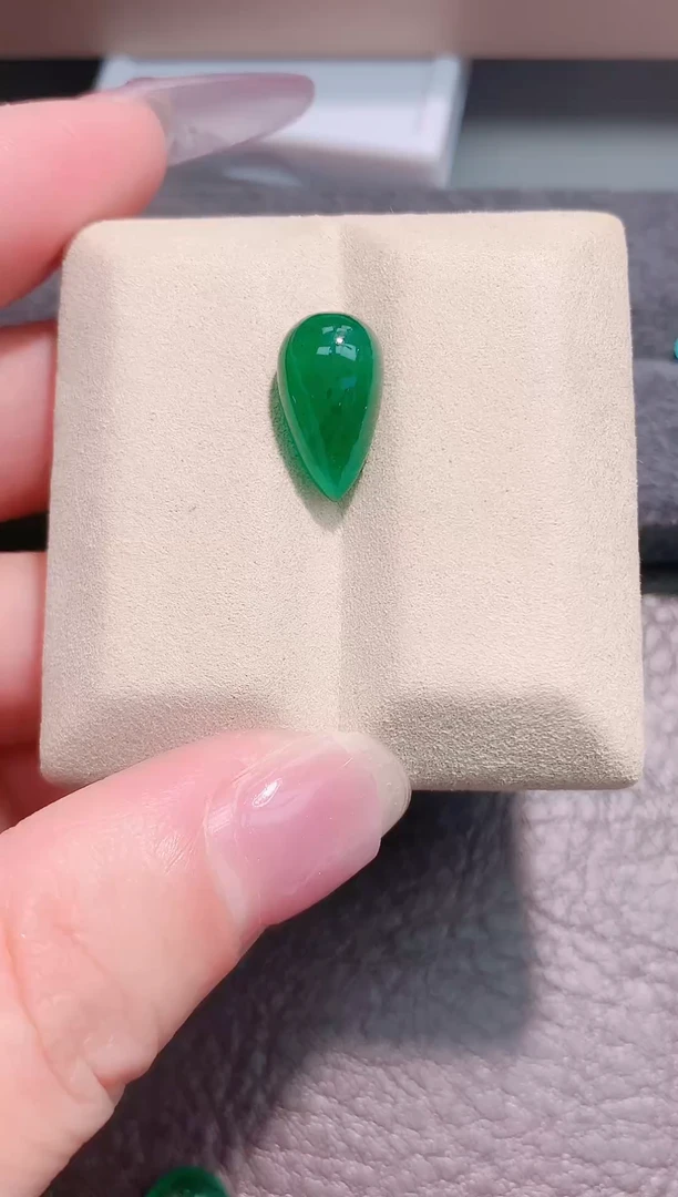 裸石祖母绿赞比亚天然6.4ct