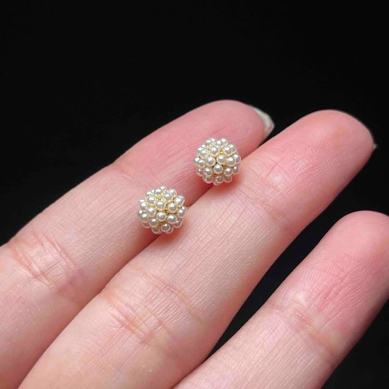 【魏来意】镀K金 迷你花苞耳钉-6*6mm