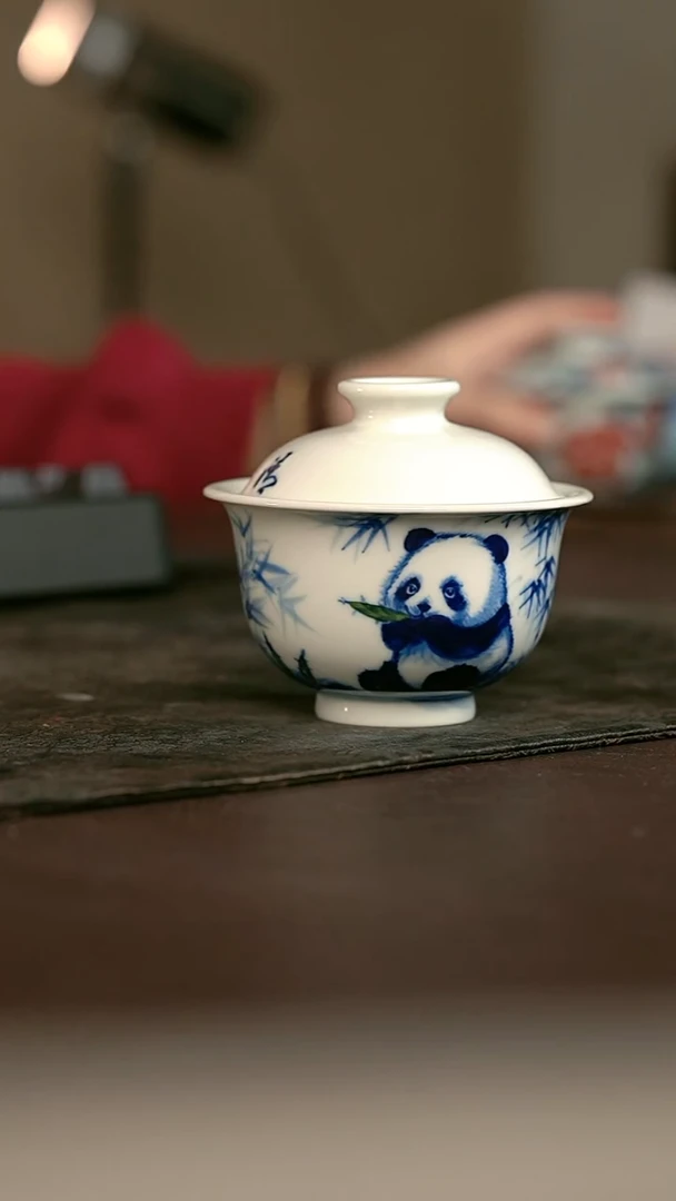 手绘手绘高温现代瓷 气  有暇 胖达大布袋150C