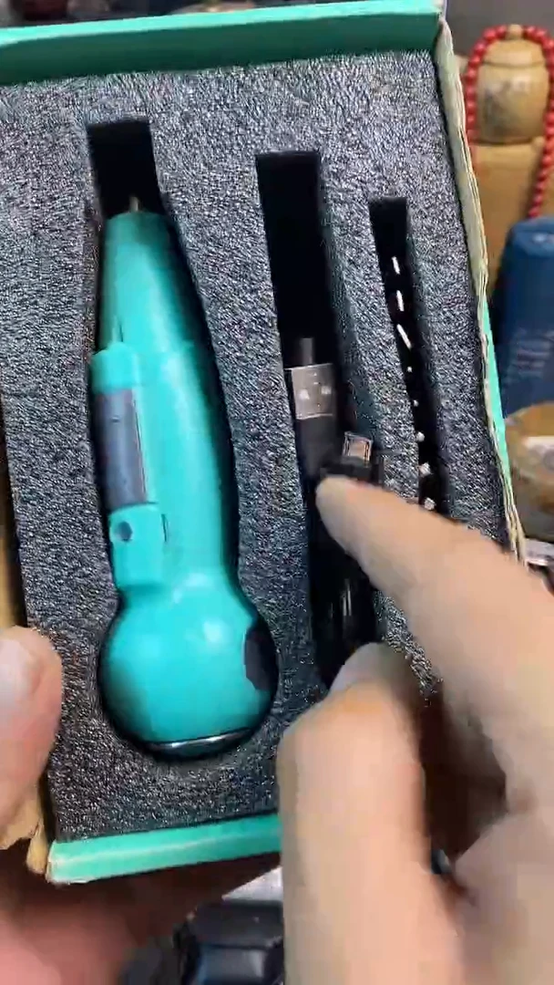 瓷片闪购商品，如图所示