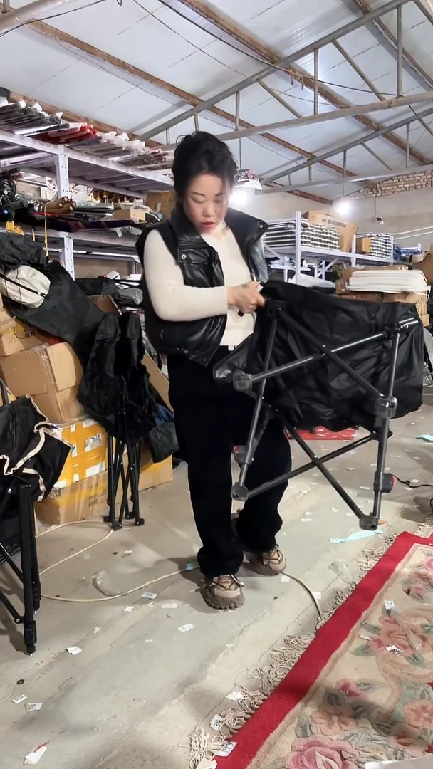 铁瑕疵不售后椅子 22