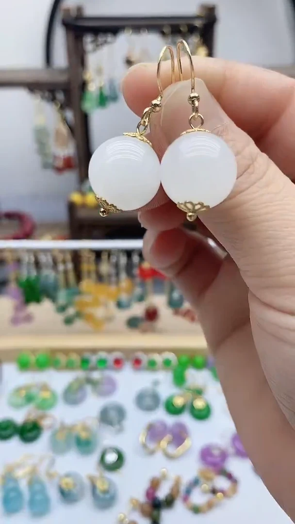 14K金镶嵌和田玉耳饰68